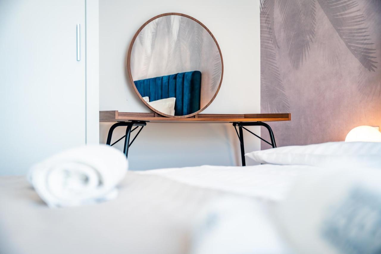 Apartamenty W Zatoce Mikołajki Kültér fotó