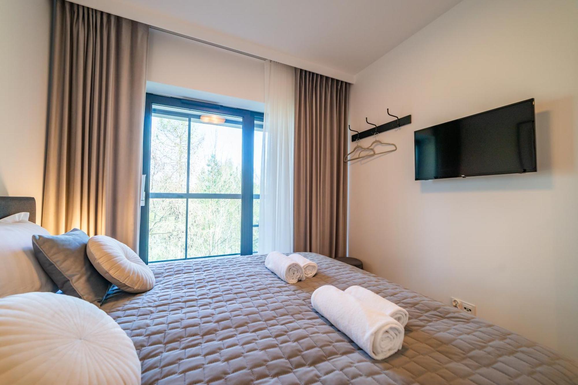 Apartamenty W Zatoce Mikołajki Kültér fotó